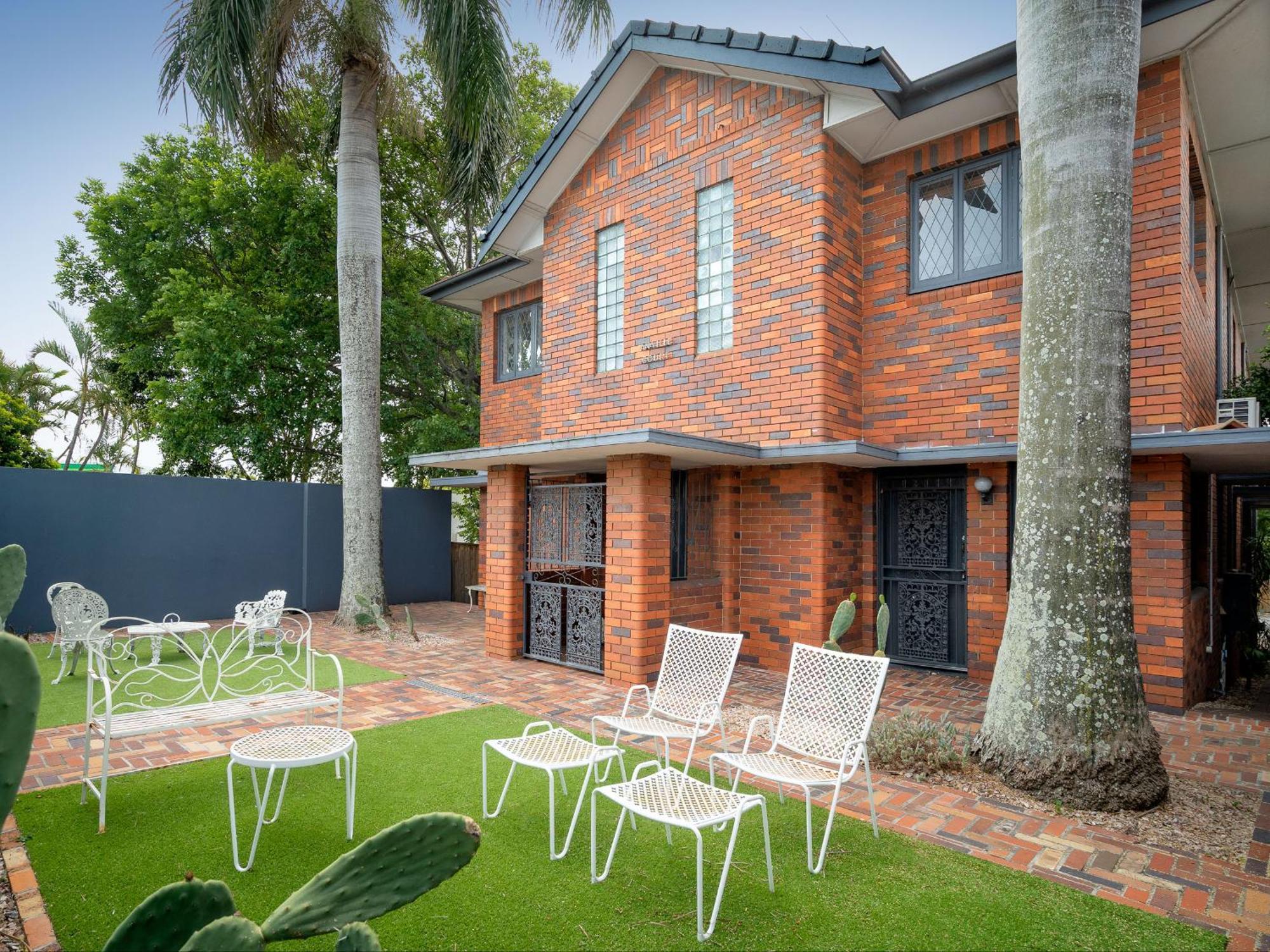 Anville Court Brisbane Extérieur photo