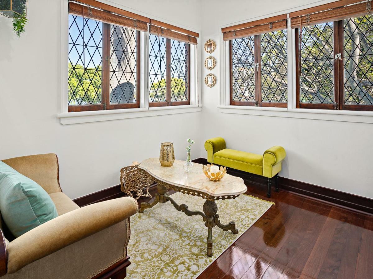 Anville Court Brisbane Extérieur photo