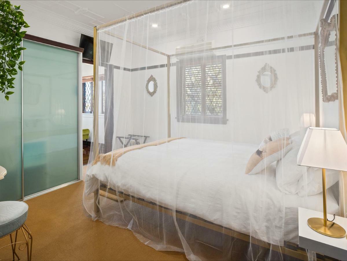 Anville Court Brisbane Extérieur photo